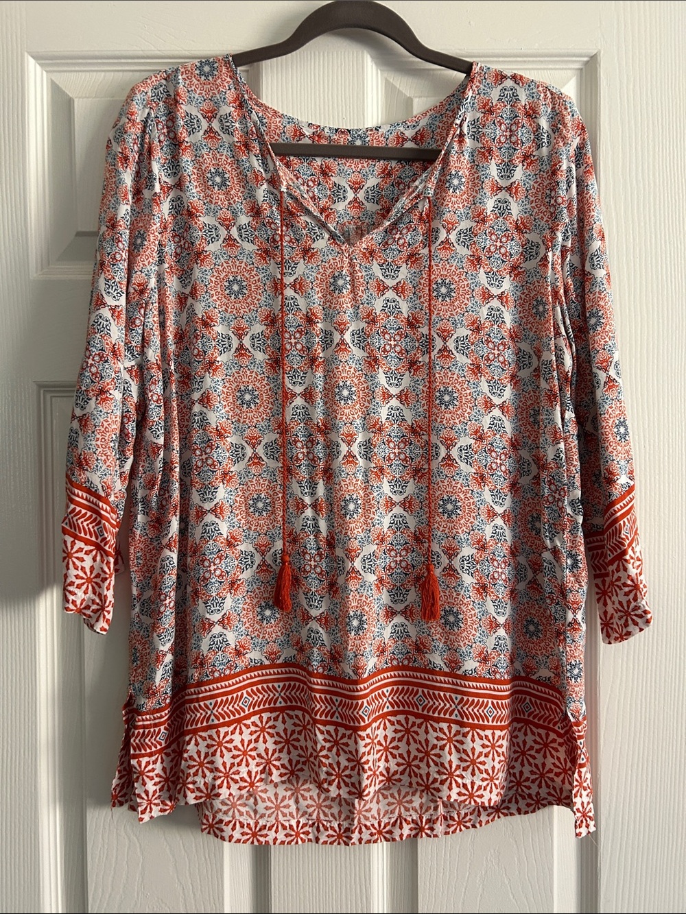 Women’s M/L Boho Medallion Print Tassel Tie Tunic Blouse 100% Rayon